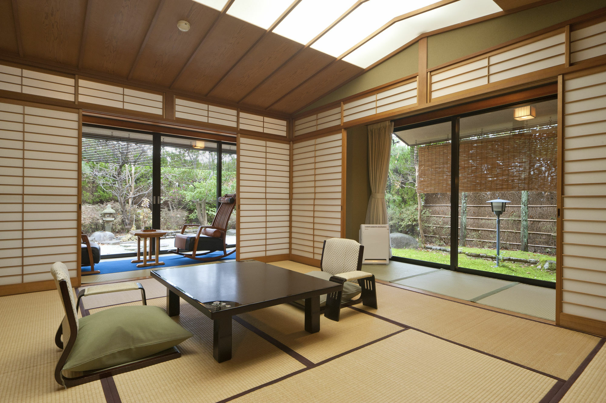 Ryotei Manyou Nomi Exterior photo